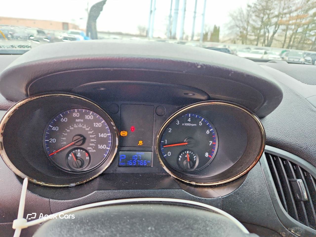 Hyundai Genesis 2012