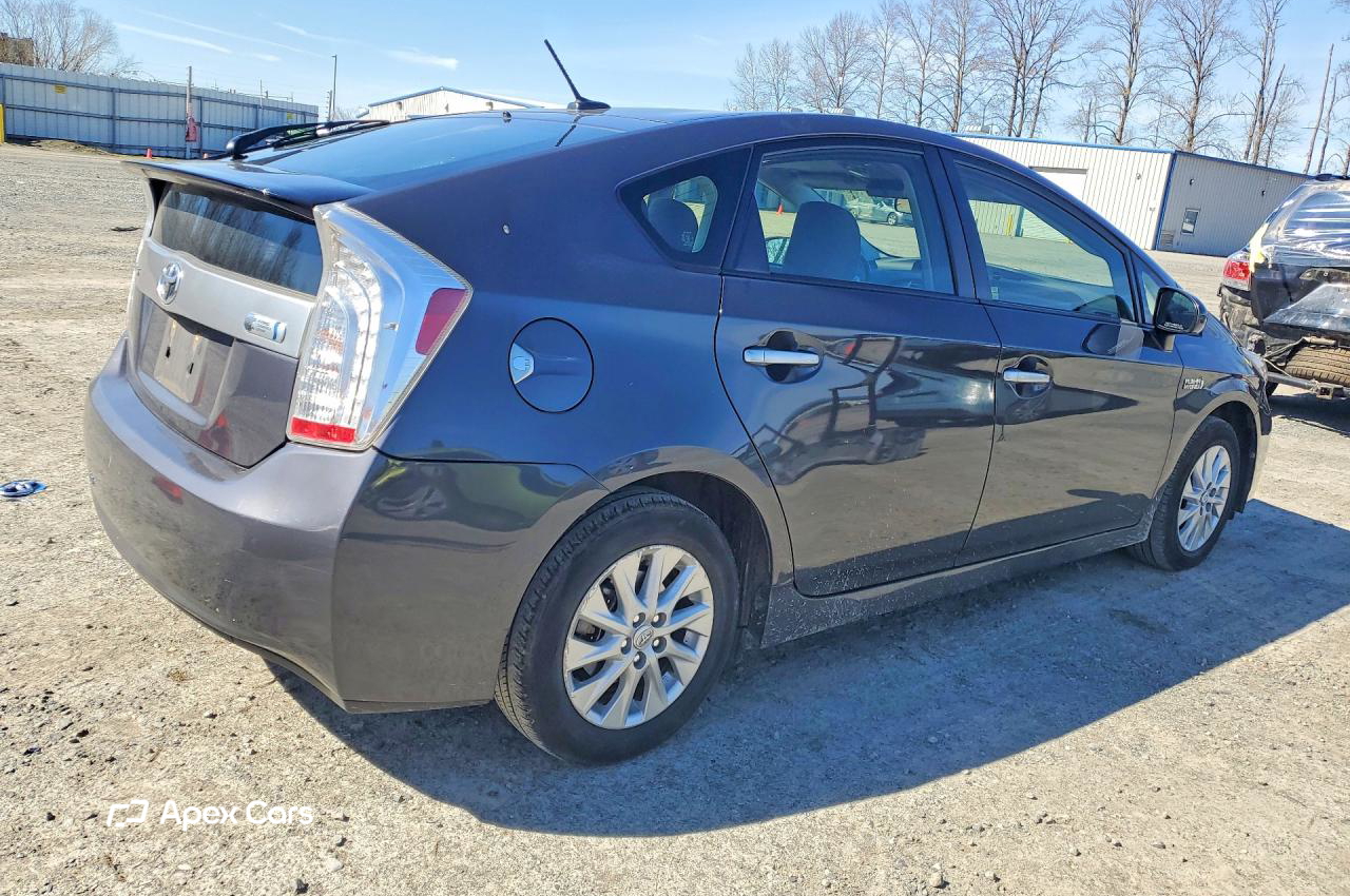 Toyota Prius 2013