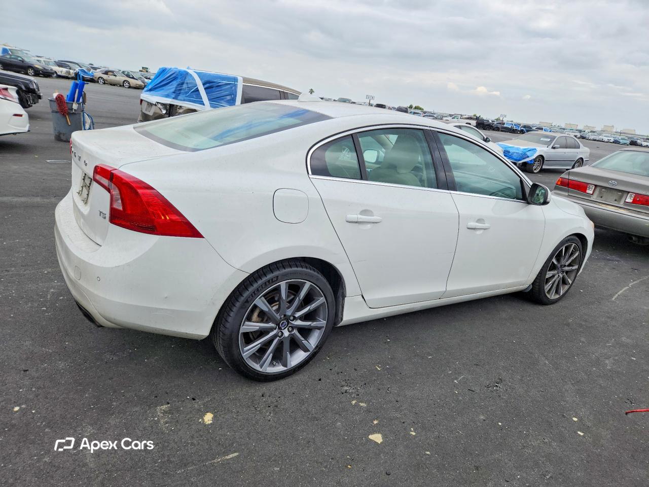 Volvo S60 2015