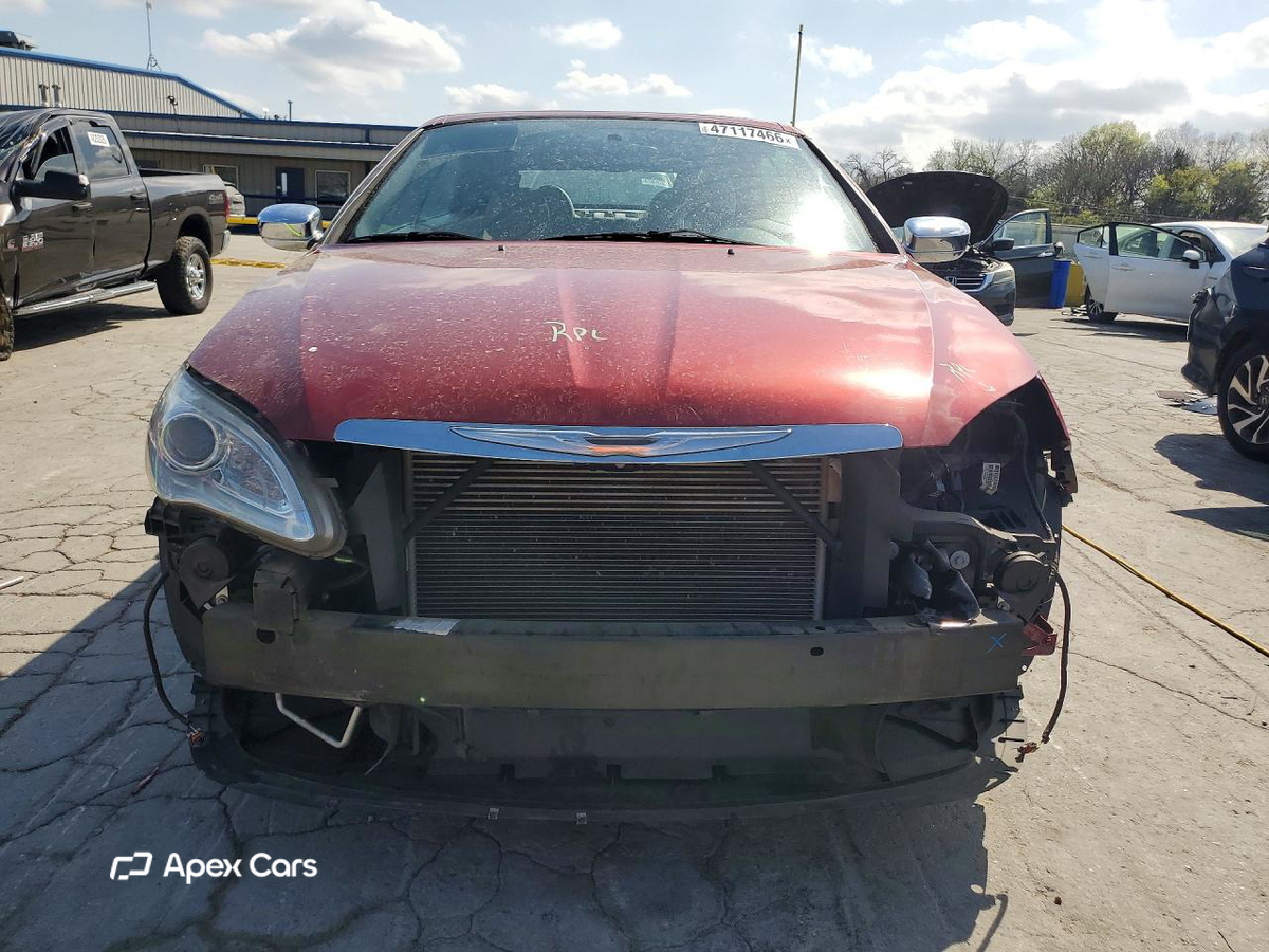 Chrysler 200 2012