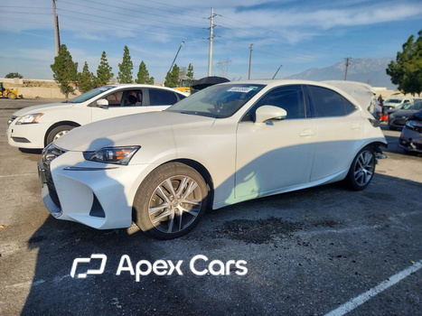 Lexus IS 2019 - Image 1 of 12