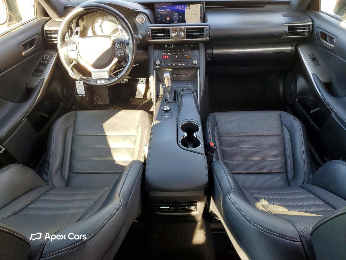 Lexus IS 2017