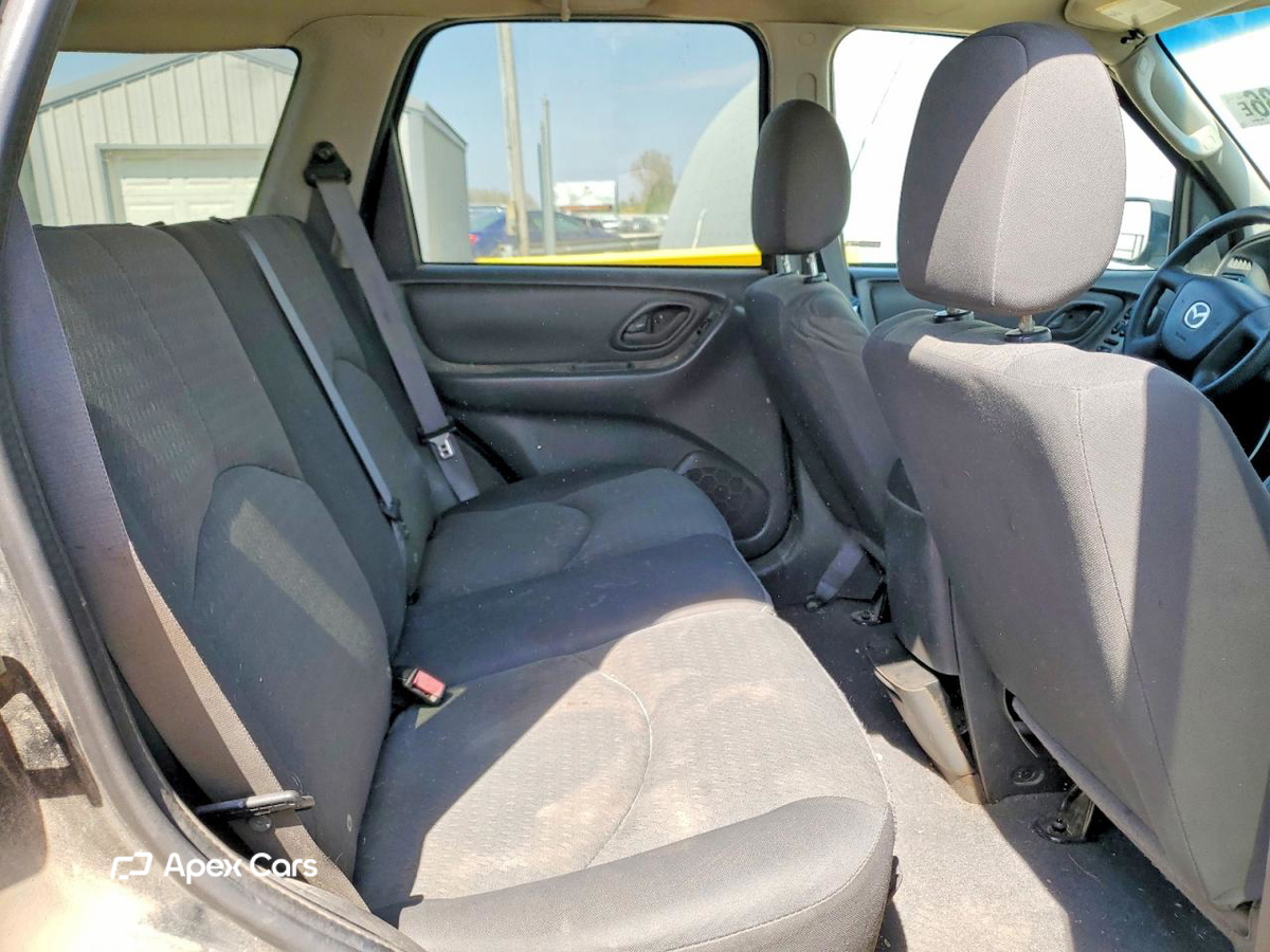 Mazda Tribute 2005