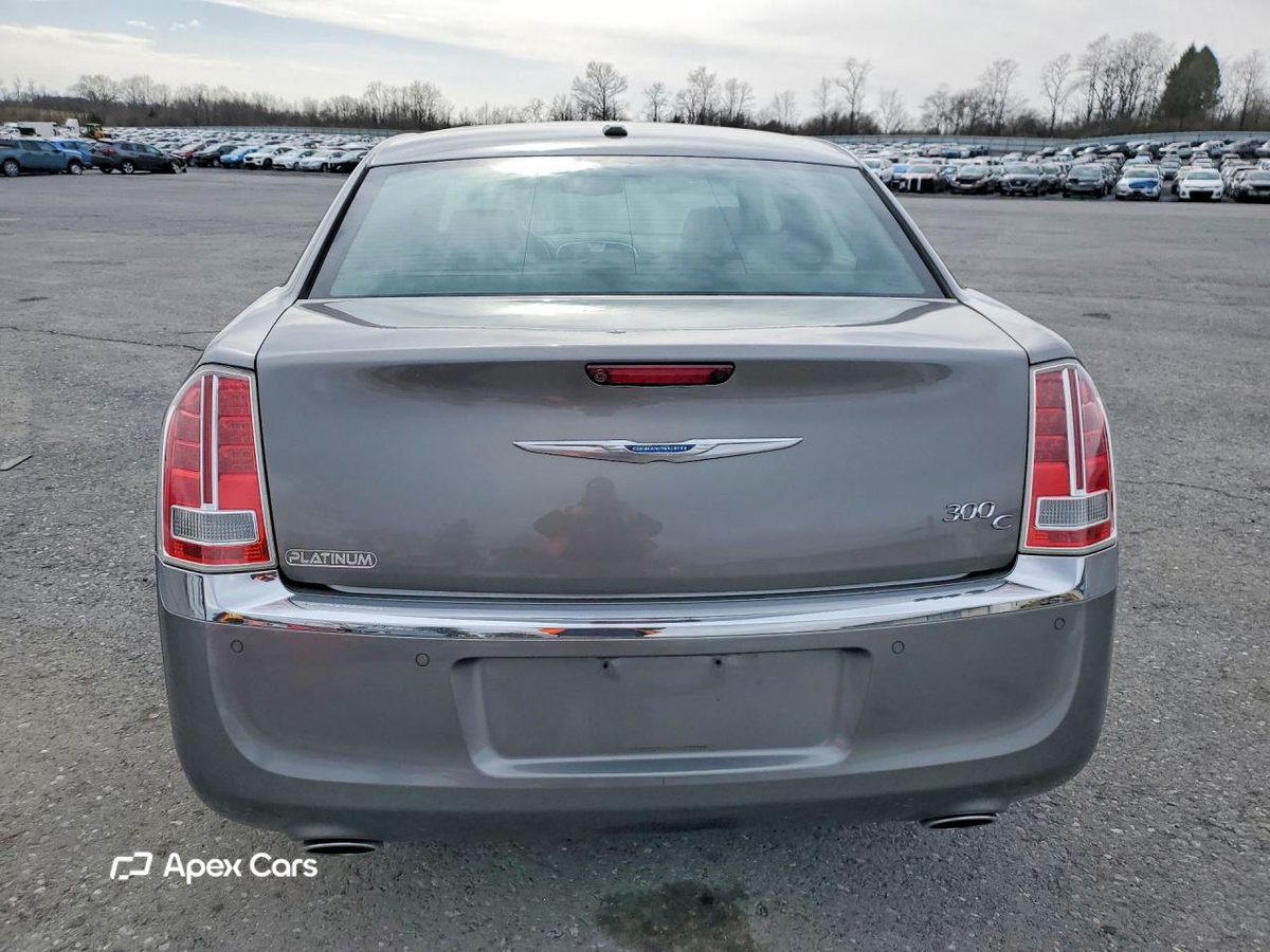 Chrysler 300 2011