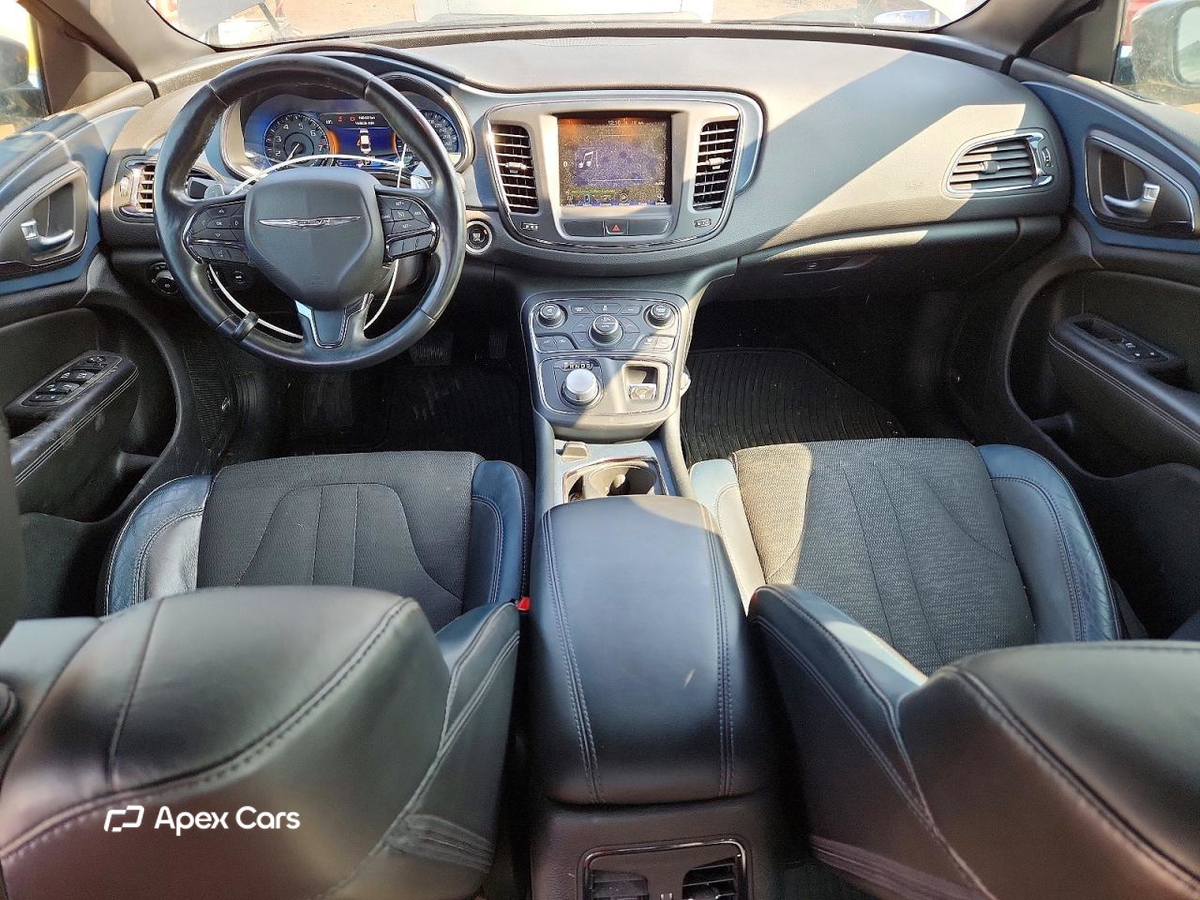 Chrysler 200 2015