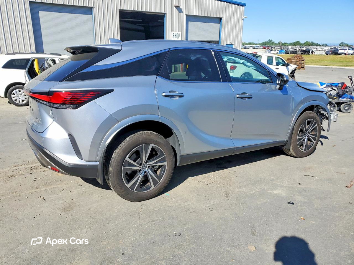 Lexus RX 2023