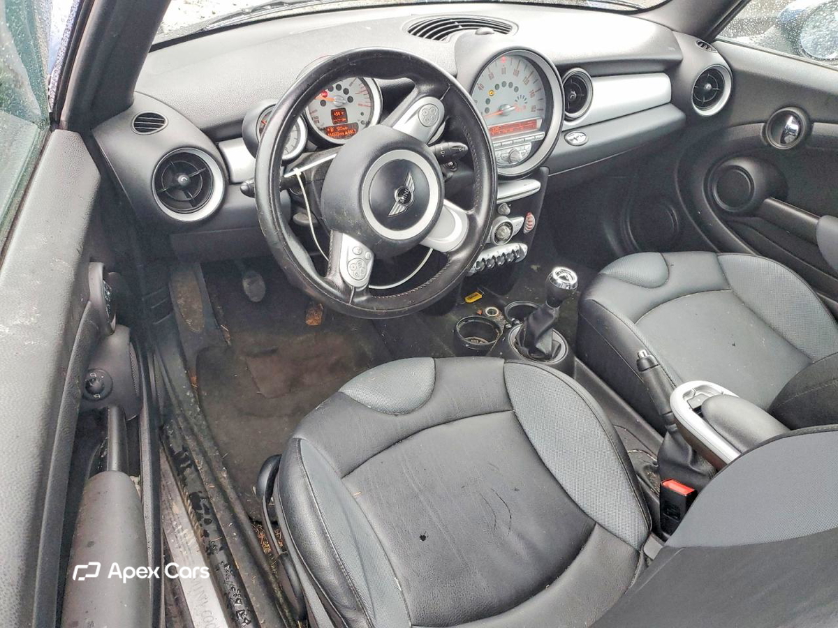 MINI Cooper 2010