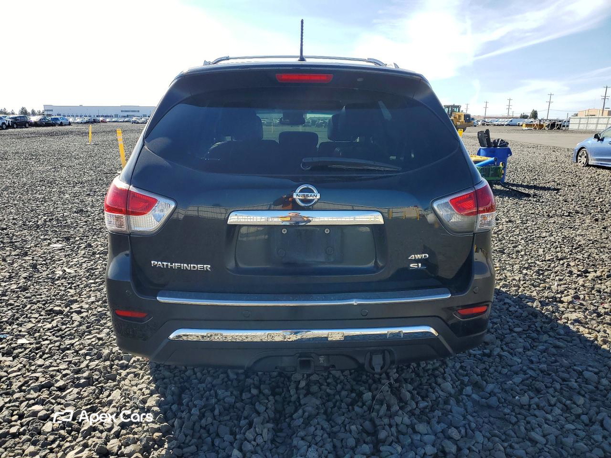Nissan Pathfinder 2014