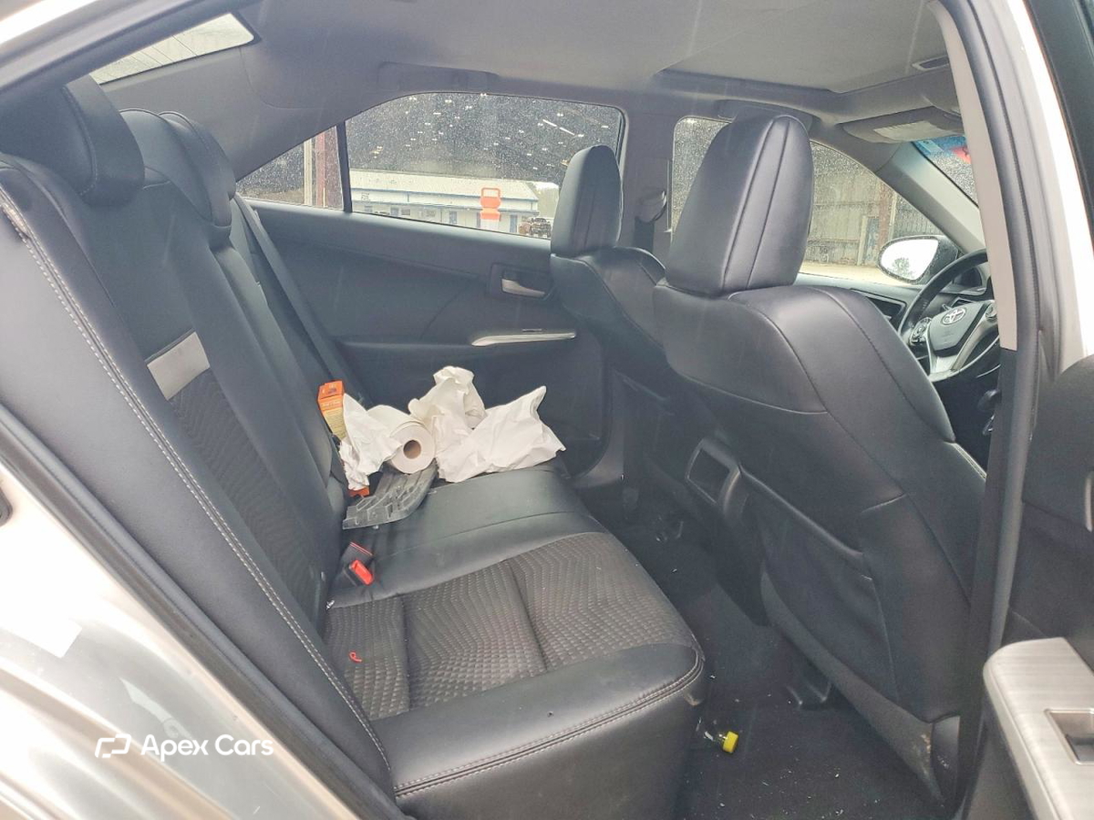 Toyota Camry 2012