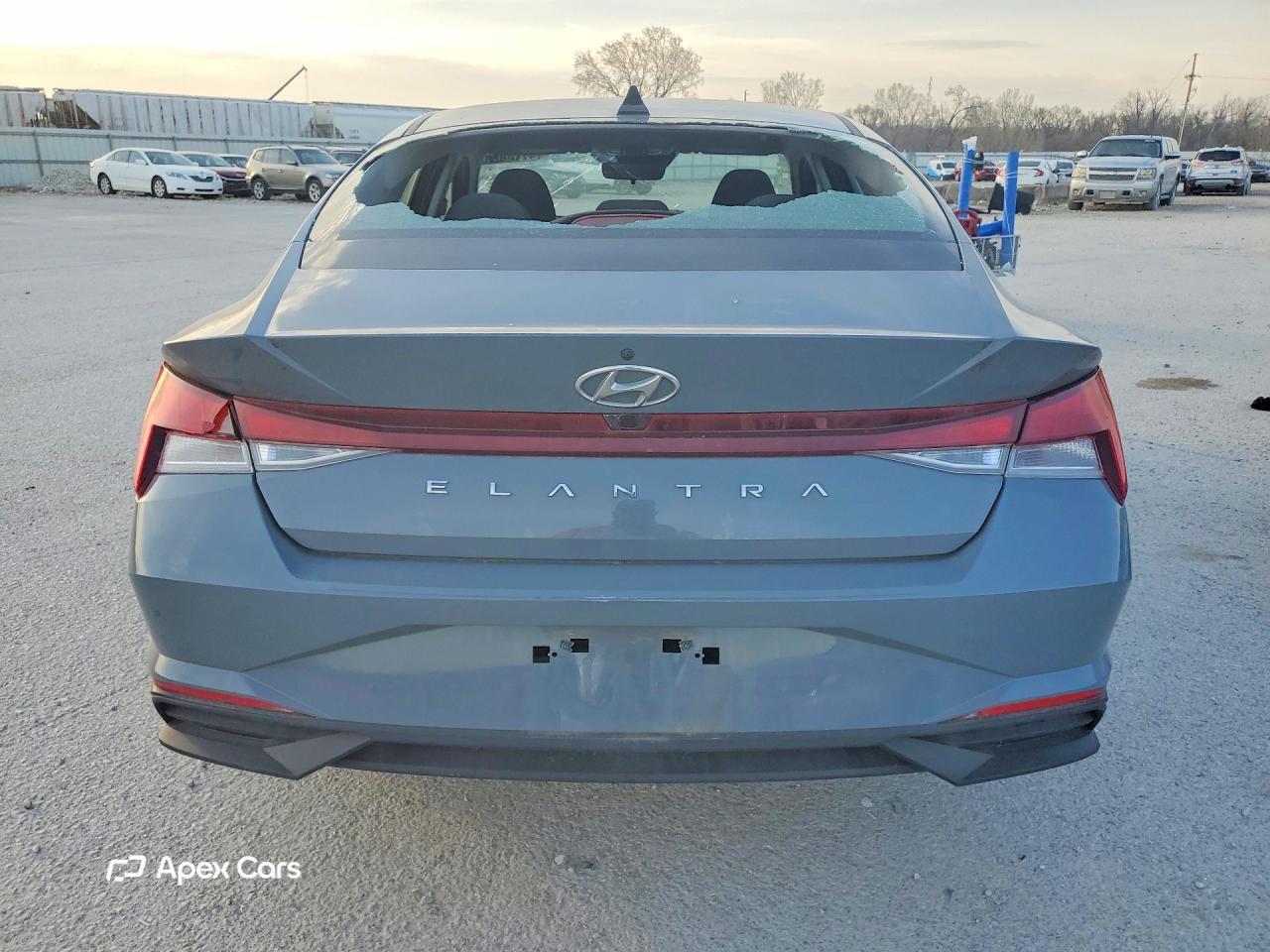 Hyundai Elantra 2021