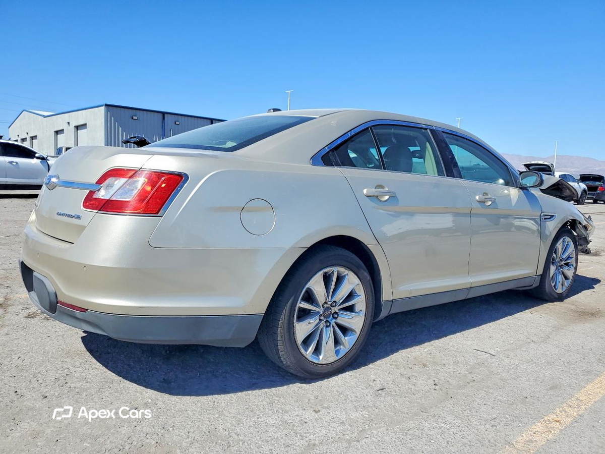 Ford Taurus 2011