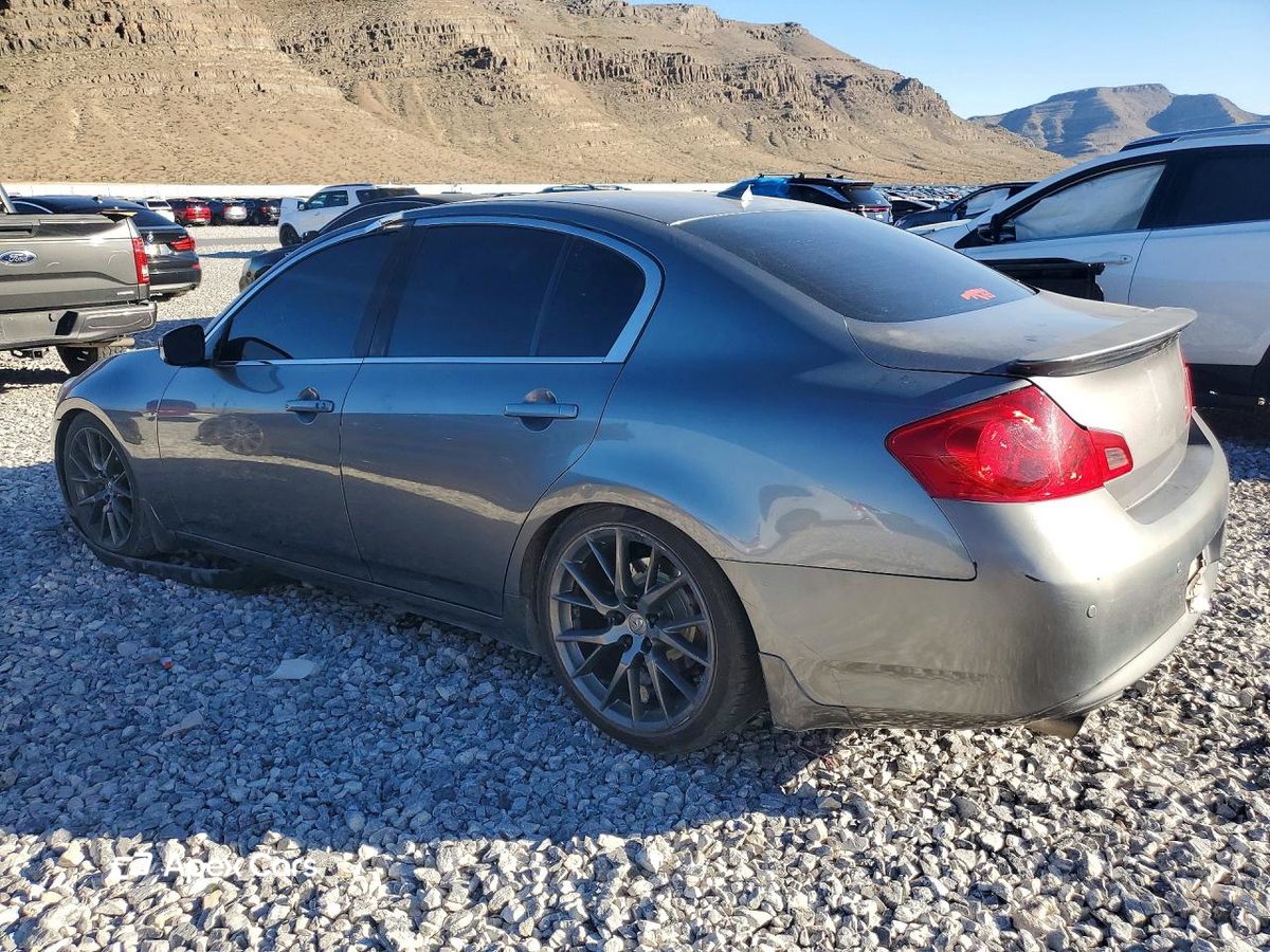 Infiniti G 2010