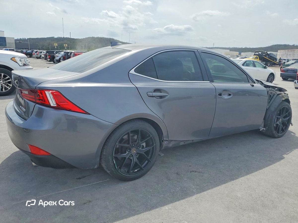 Lexus IS 2016