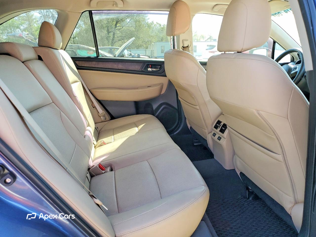 Subaru Outback 2016