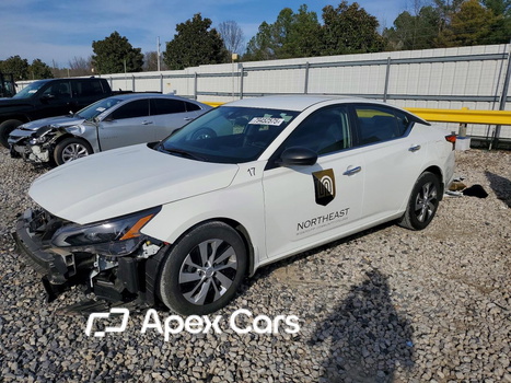 Nissan Altima 2024 - Image 1 of 13