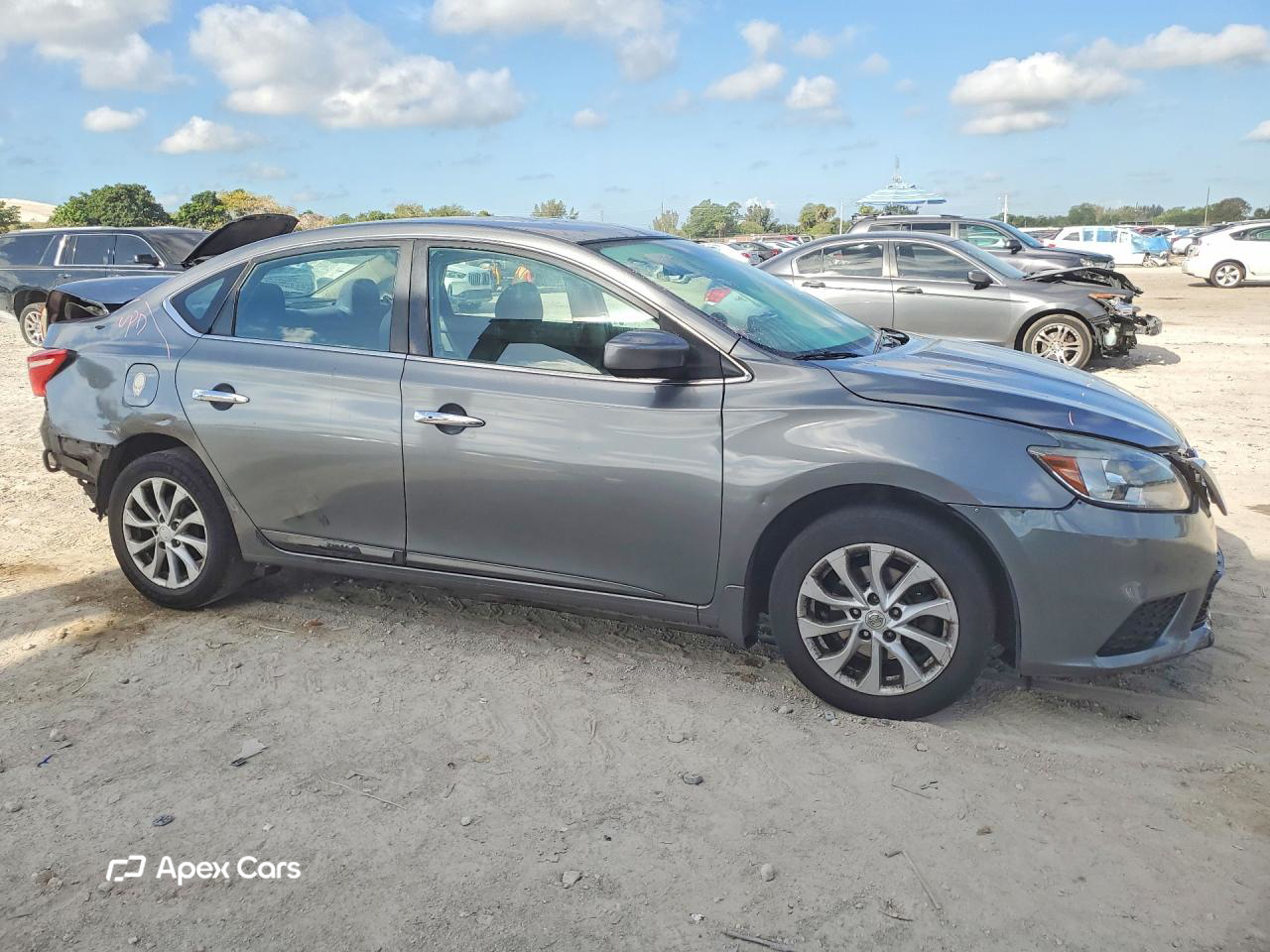 Nissan Sentra 2018