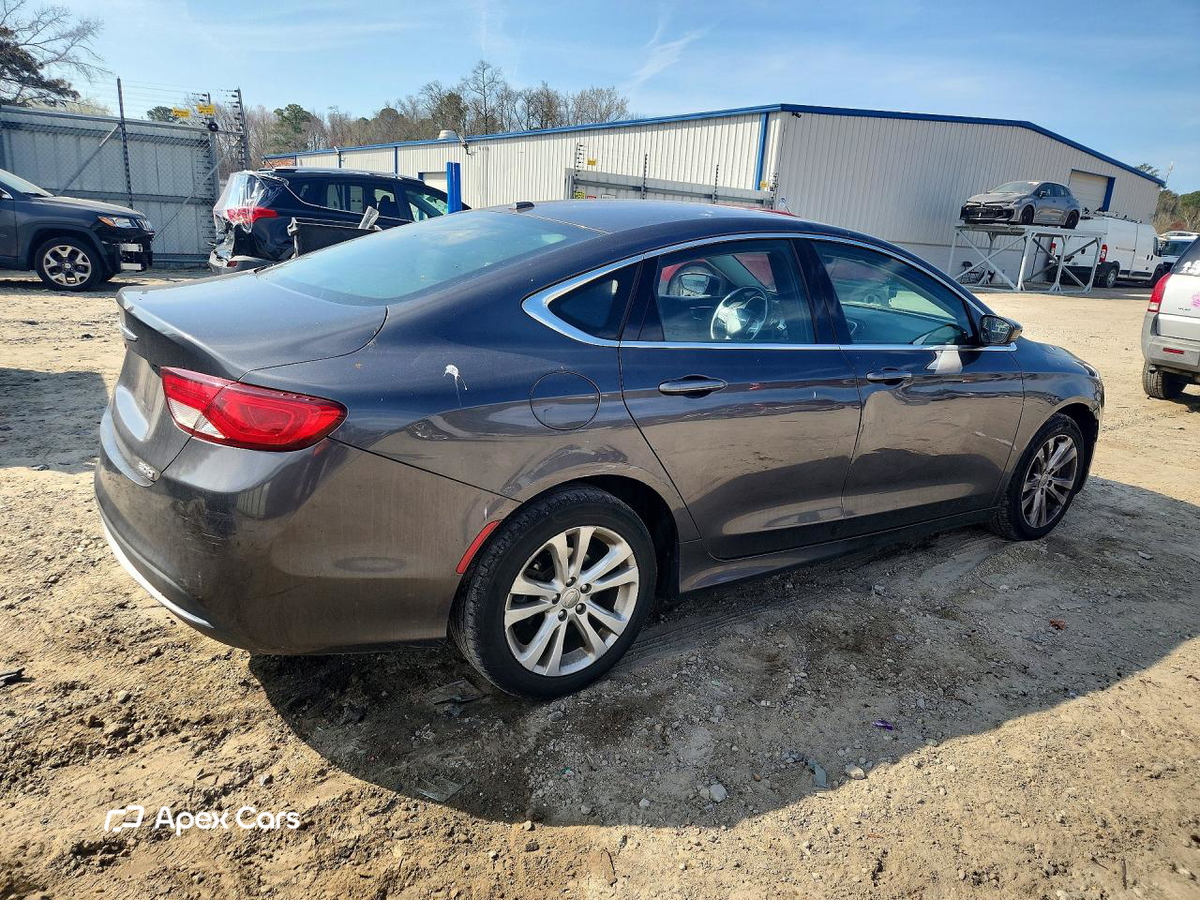 Chrysler 200 2015