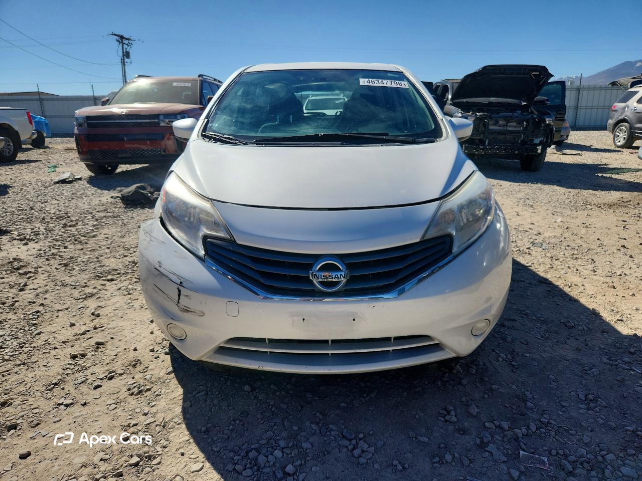 Nissan Versa 2016