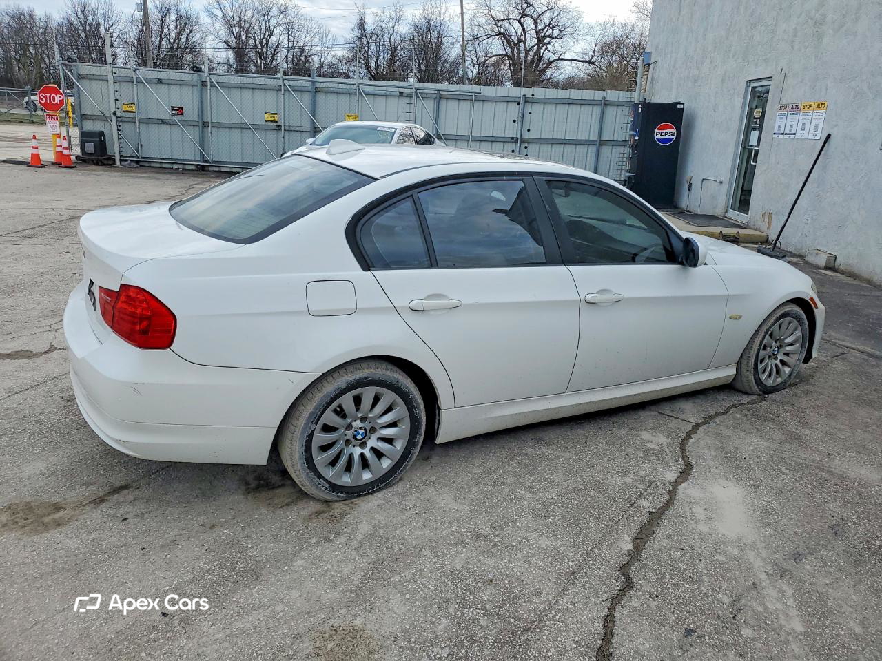 BMW Series 3 2009
