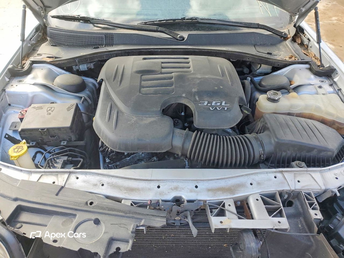 Chrysler 300 2021