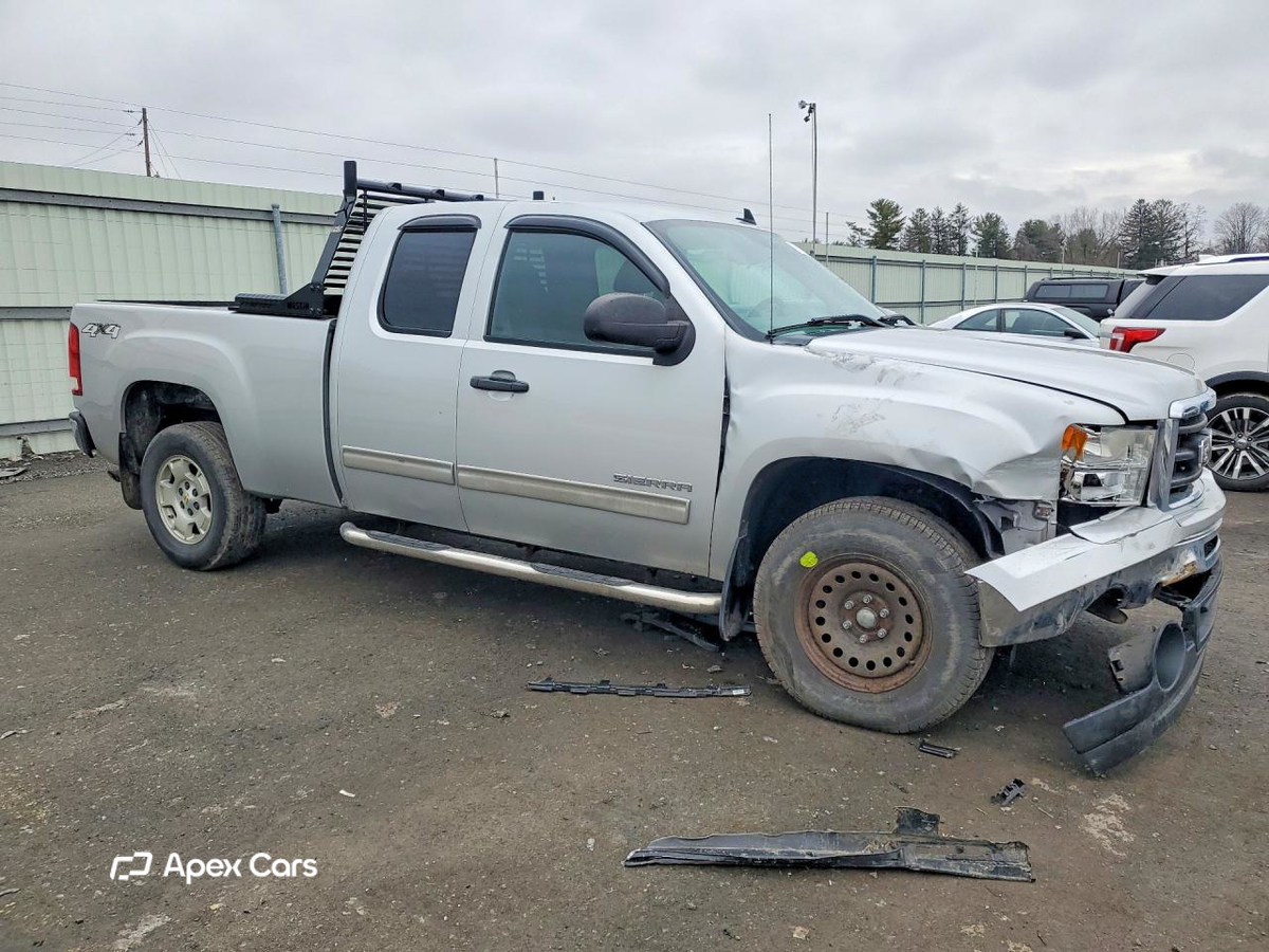 GMC Sierra 2011