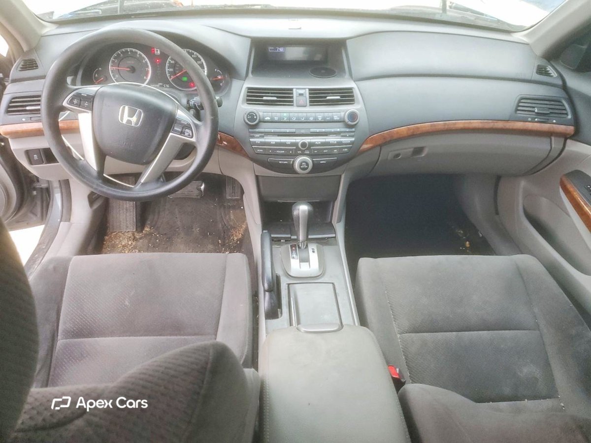 Honda Accord 2011