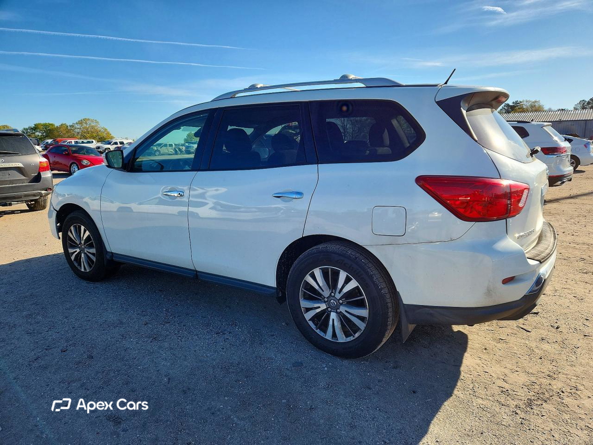 Nissan Pathfinder 2018