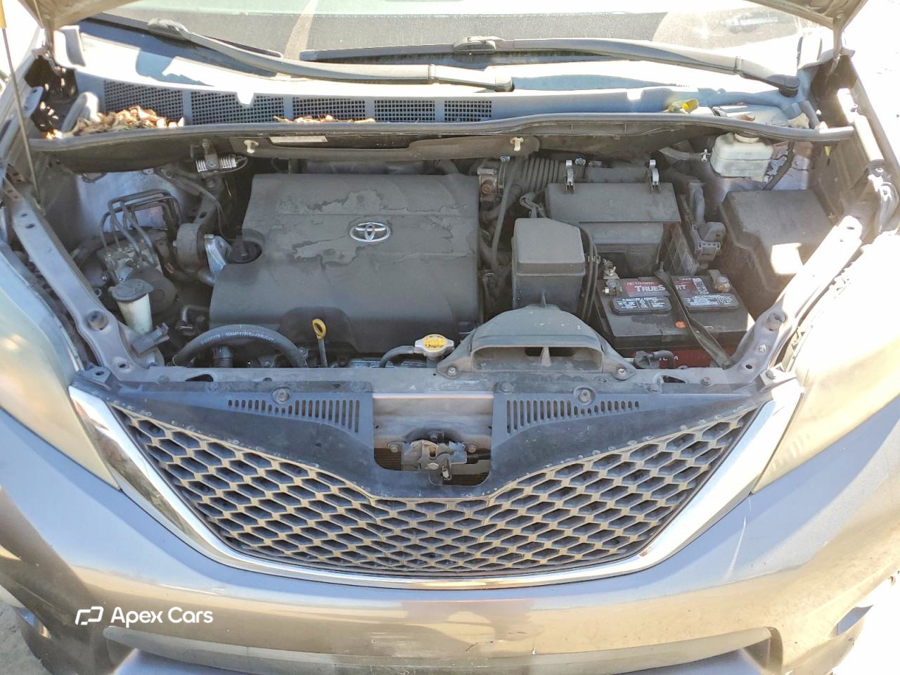 Toyota Sienna 2012