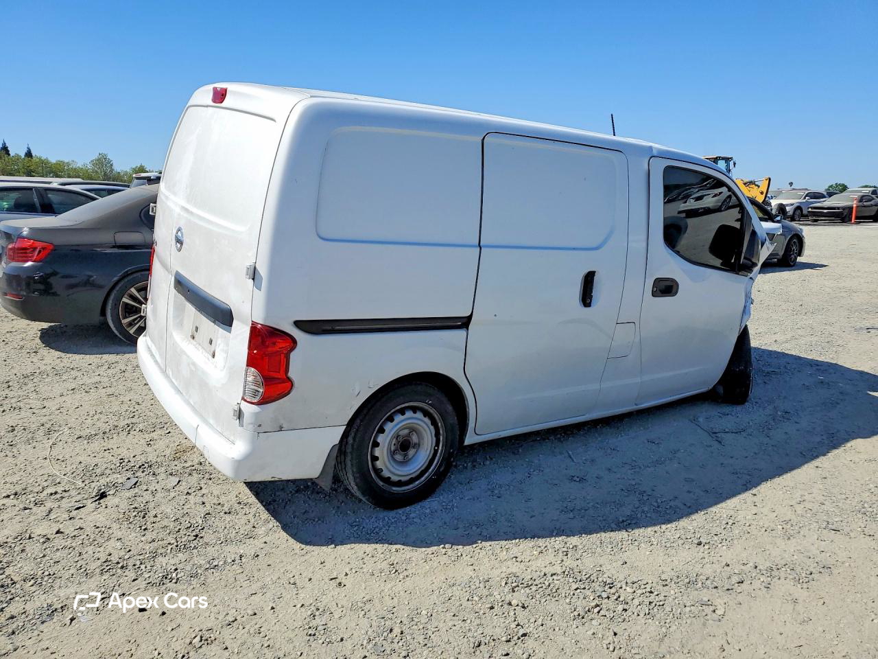 NV200 2017