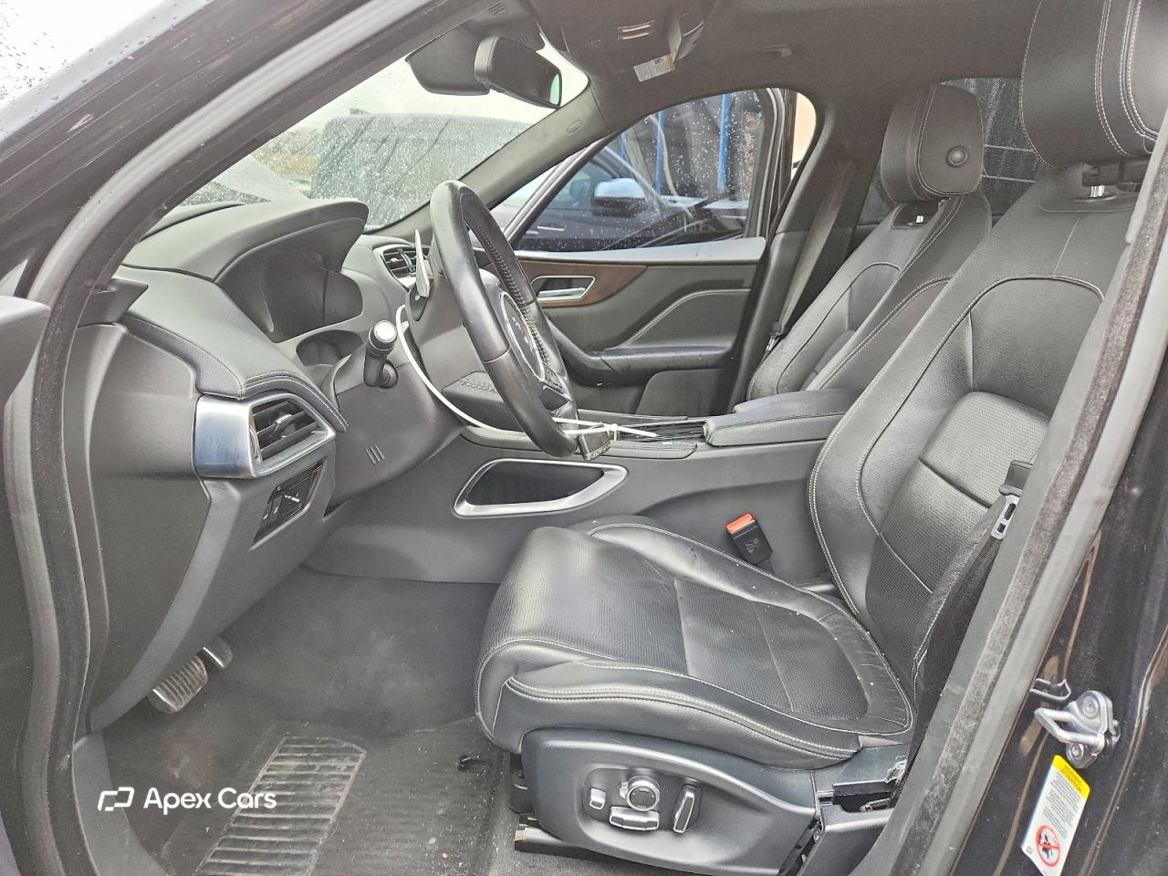 Jaguar F-Pace 2018