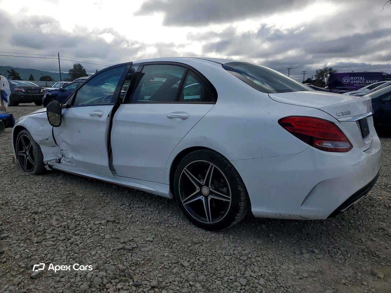 Mercedes-Benz  2017