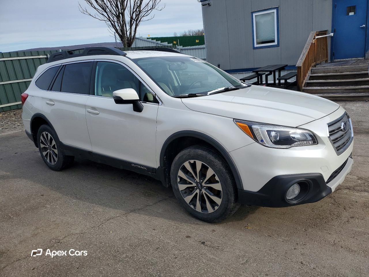 Subaru Outback 2016
