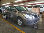 Nissan Versa 2016