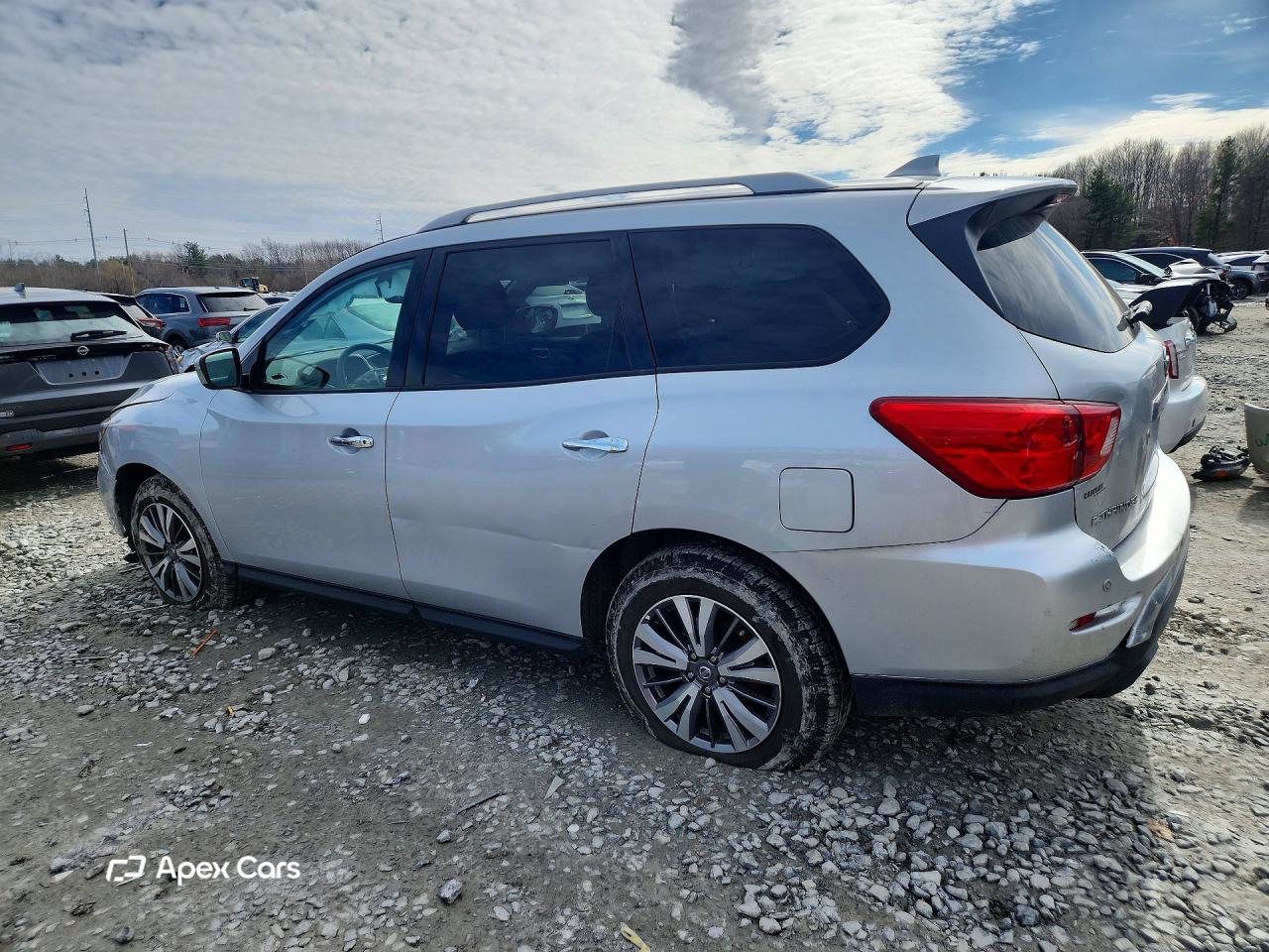 Nissan Pathfinder 2019