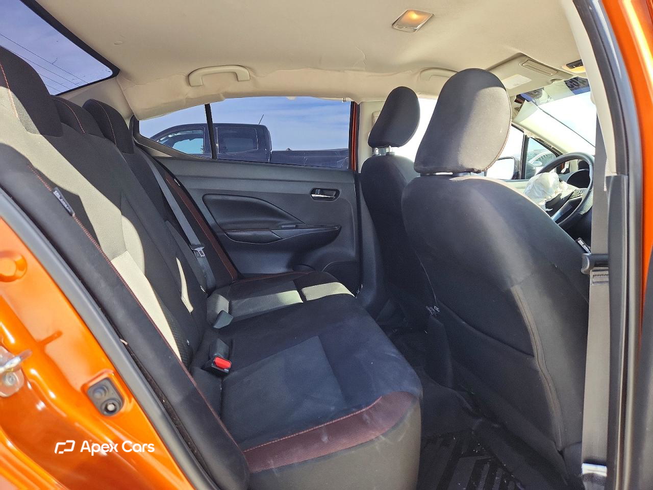 Nissan Versa 2021