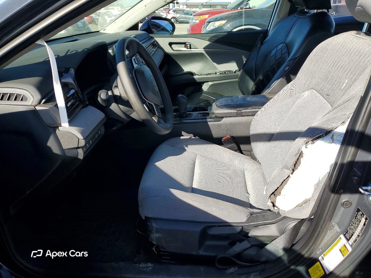 Toyota Camry 2025