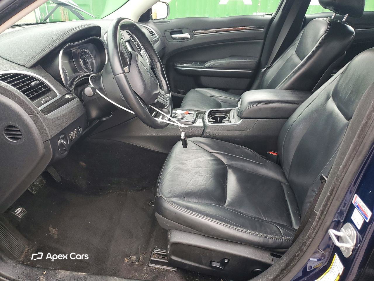 Chrysler 300 2016