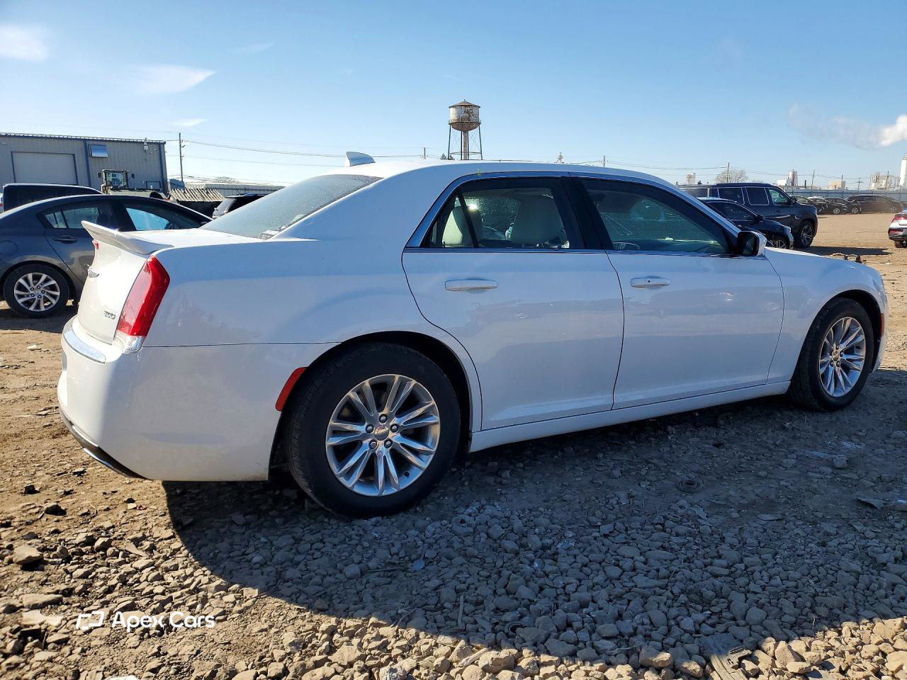 Chrysler 300 2017