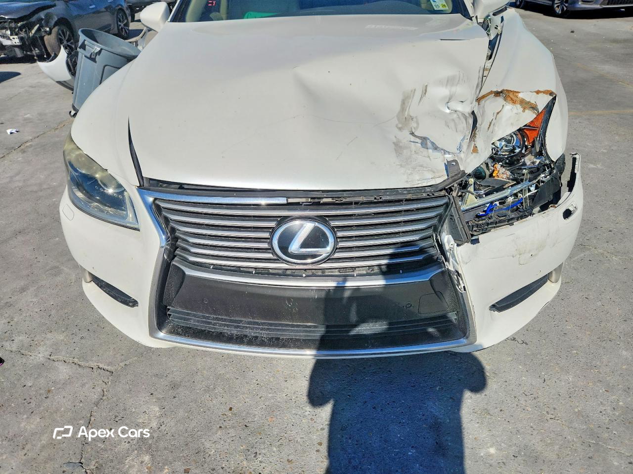 Lexus LS 2015