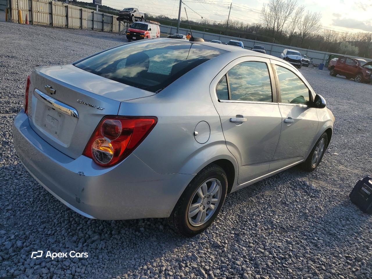 Chevrolet Sonic 2015
