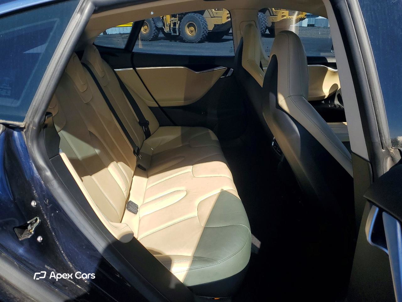 Tesla Model S 2014