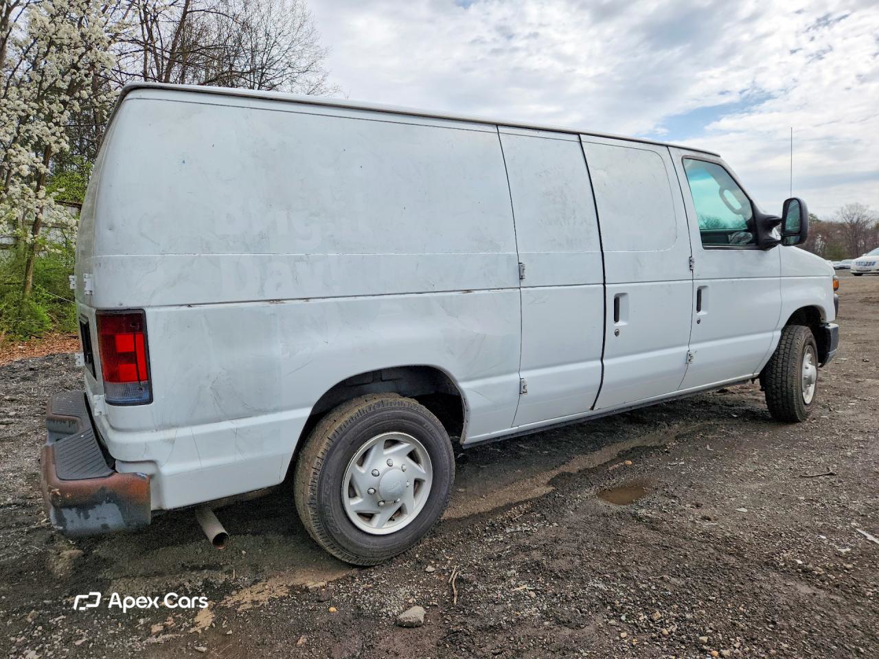 Ford Econoline 2011