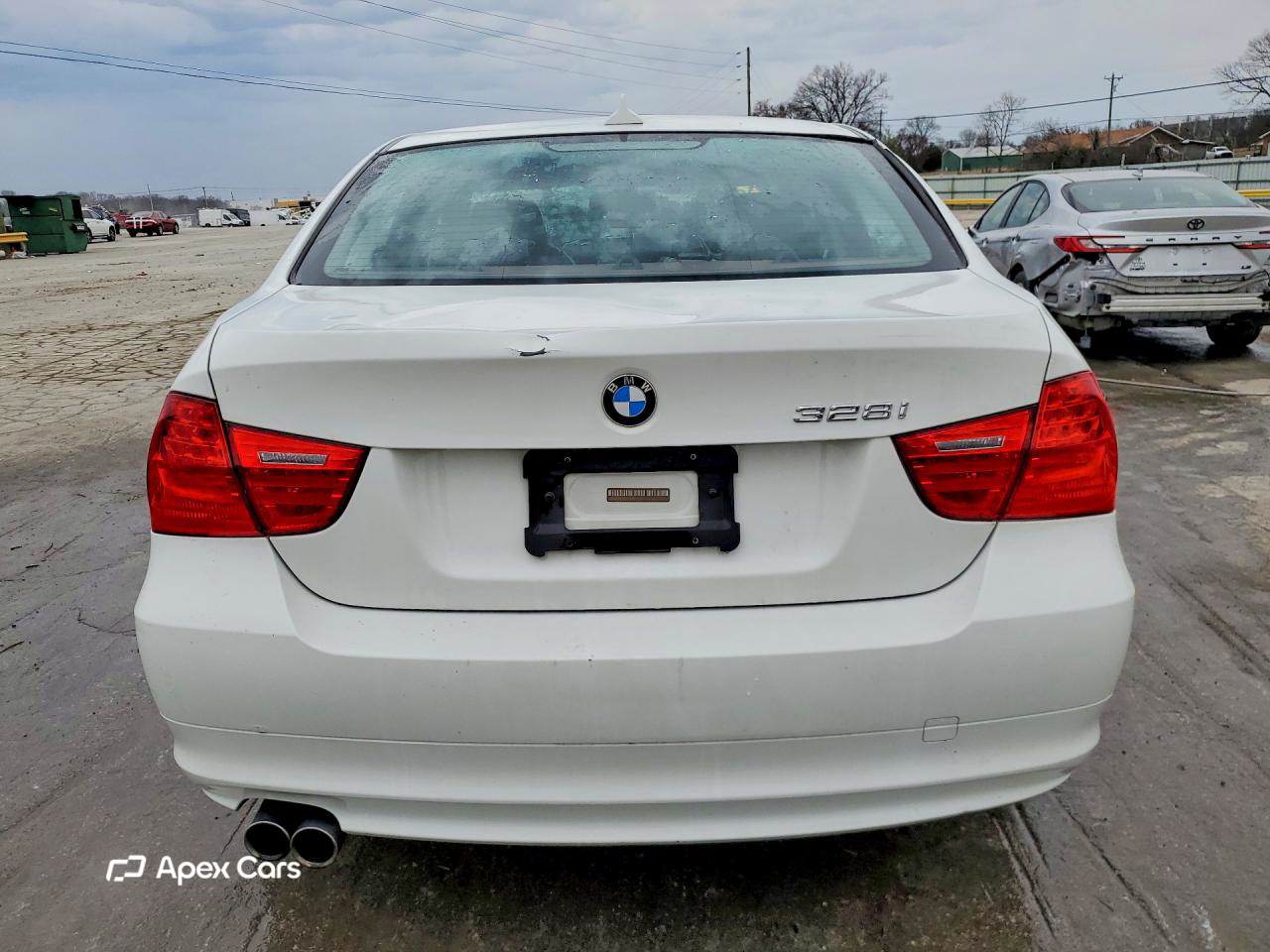 BMW Series 3 2011