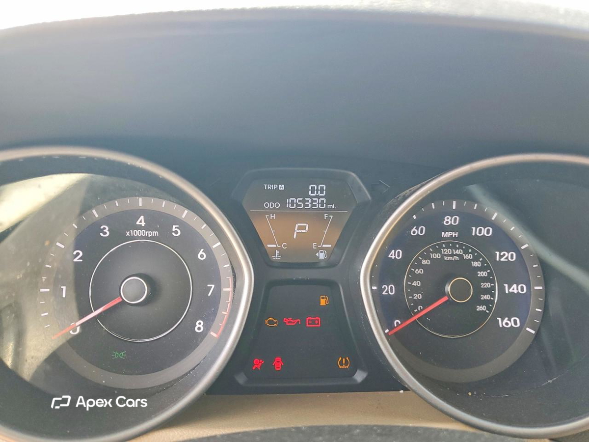 Hyundai Elantra 2013