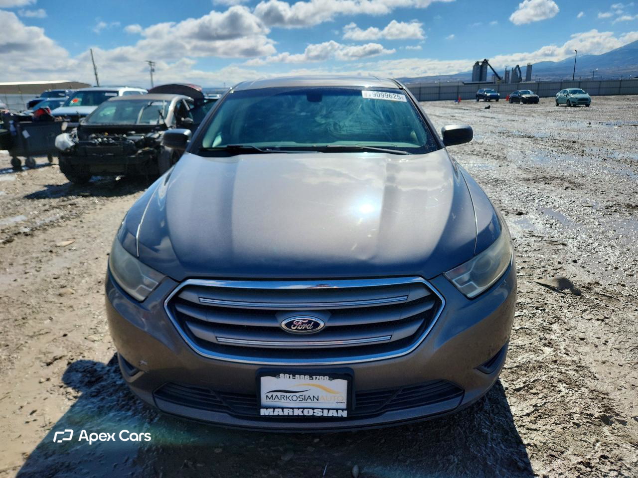 Ford Taurus 2014