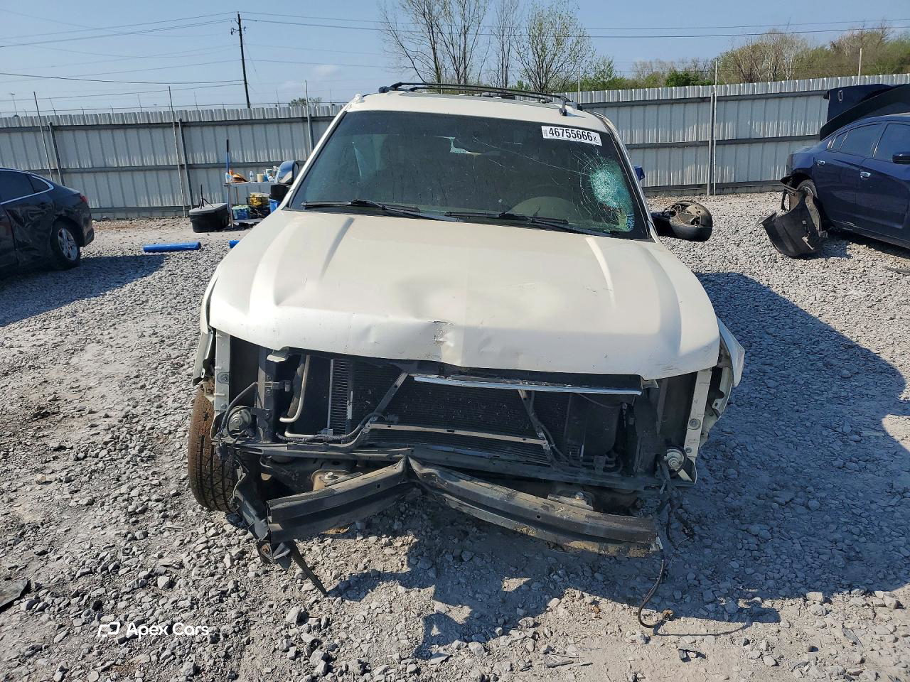 Chevrolet Suburban 2013