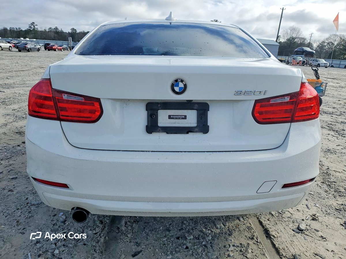 BMW Series 3 2013