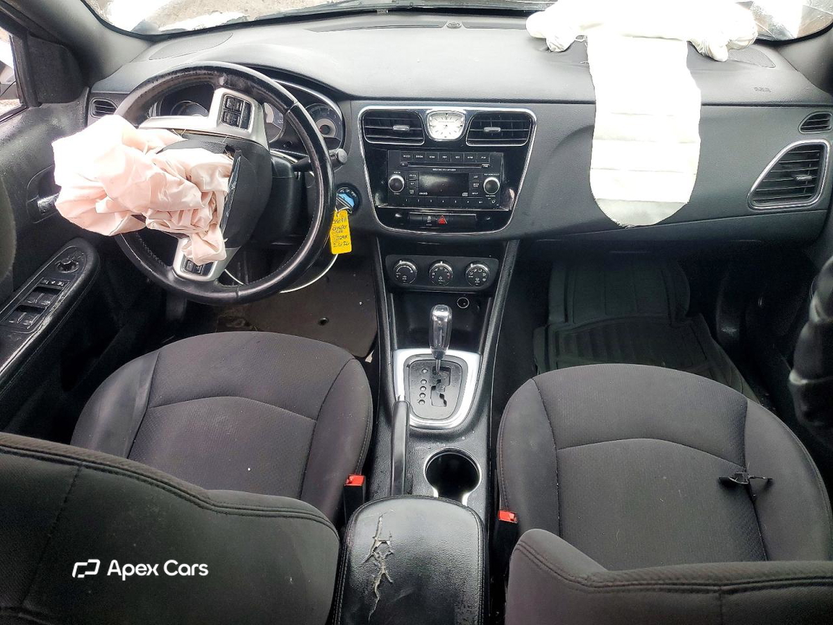 Chrysler 200 2013
