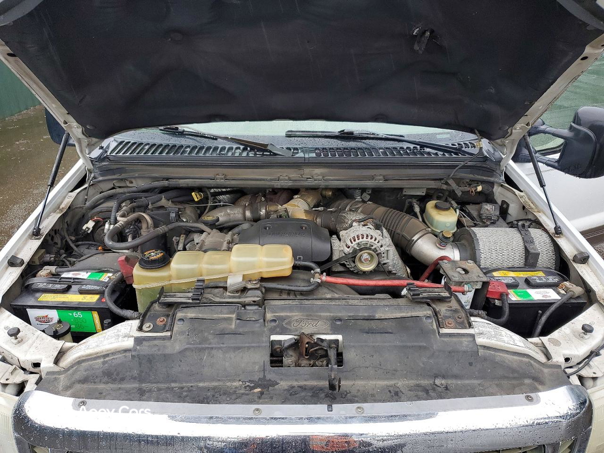 Ford Excursion 2001