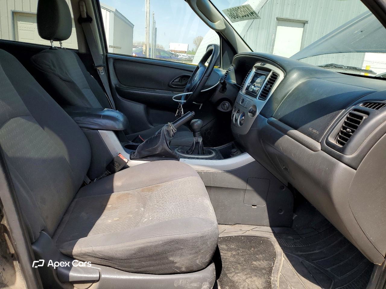 Mazda Tribute 2005